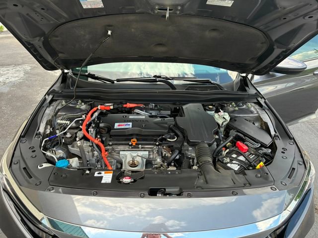Used 2019 Honda Accord Touring image 14