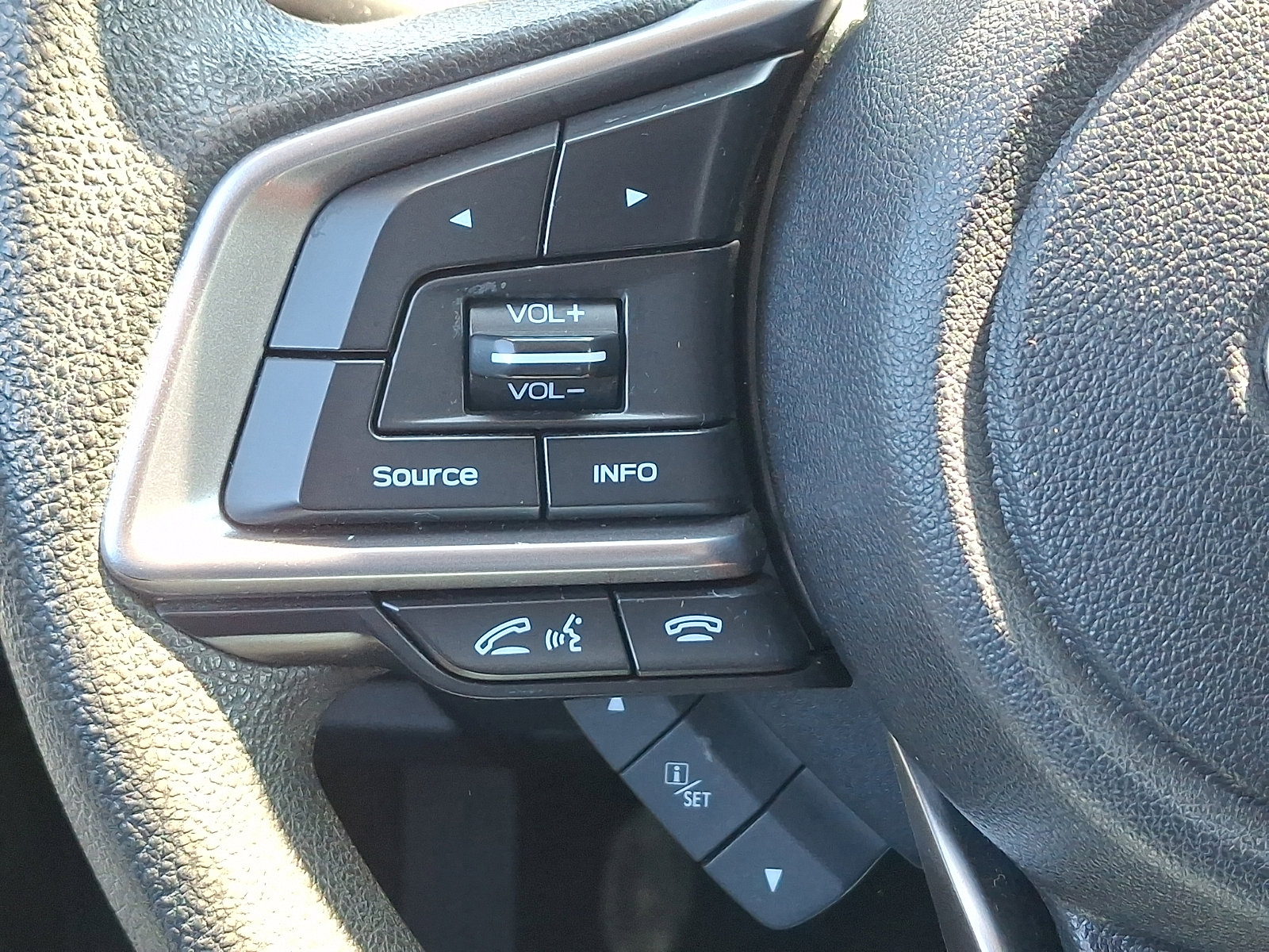 Used 2023 Subaru Crosstrek 2.0i image 21