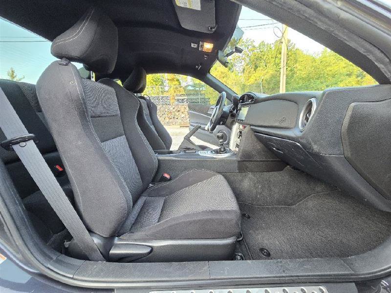 Used 2017 Toyota 86 RWD image 21