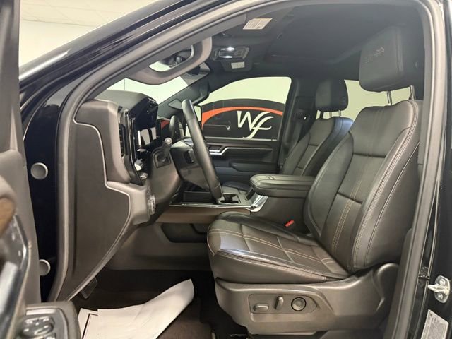 Used 2024 Chevrolet Silverado 2500 High Country w/ High Country Premium Package image 11
