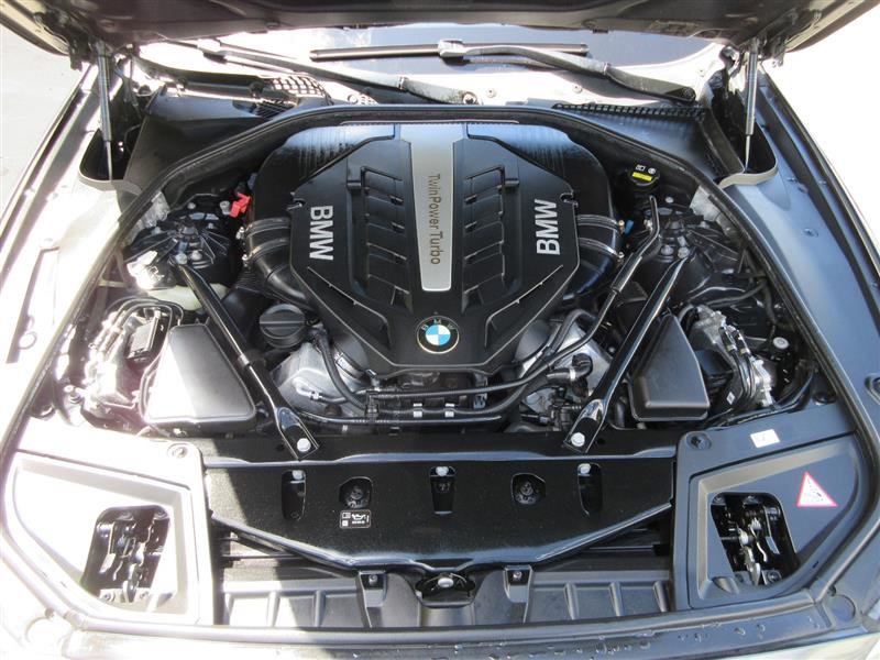 Used 2016 BMW 550i Sedan RWD image 32
