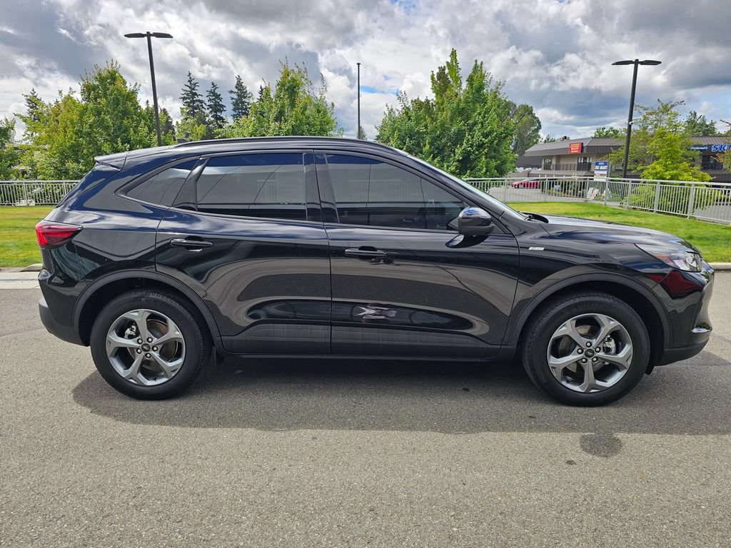 Used 2025 Ford Escape ST-Line Select w/ Tech Pack #1 AWD/4WD image 6
