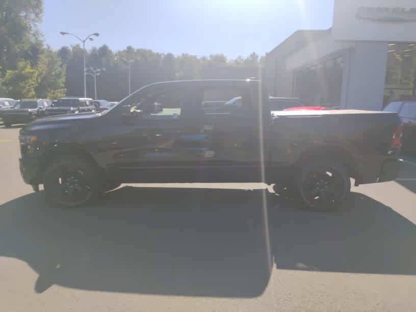 Used 2025 RAM 1500 Big Horn AWD/4WD image 7