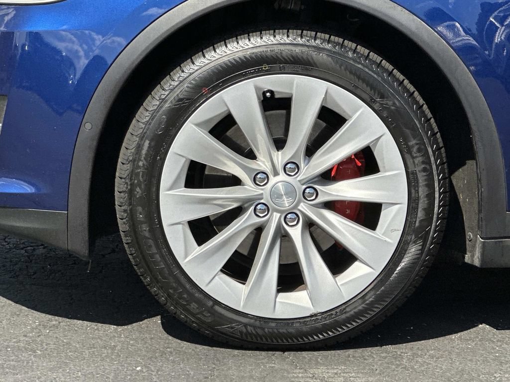 Used 2019 Tesla Model X Performance AWD/4WD image 9