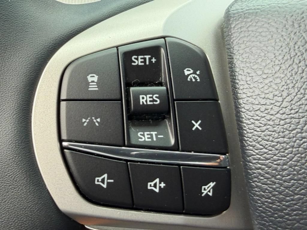 New 2026 Ford Explorer Active AWD/4WD image 11