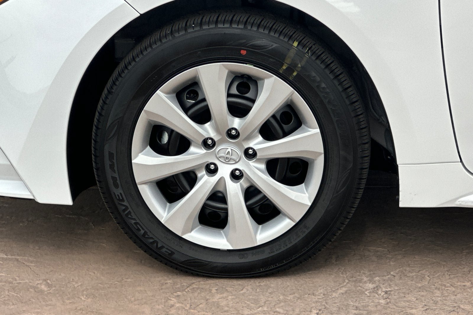 New 2027 Toyota Corolla LE FWD image 31