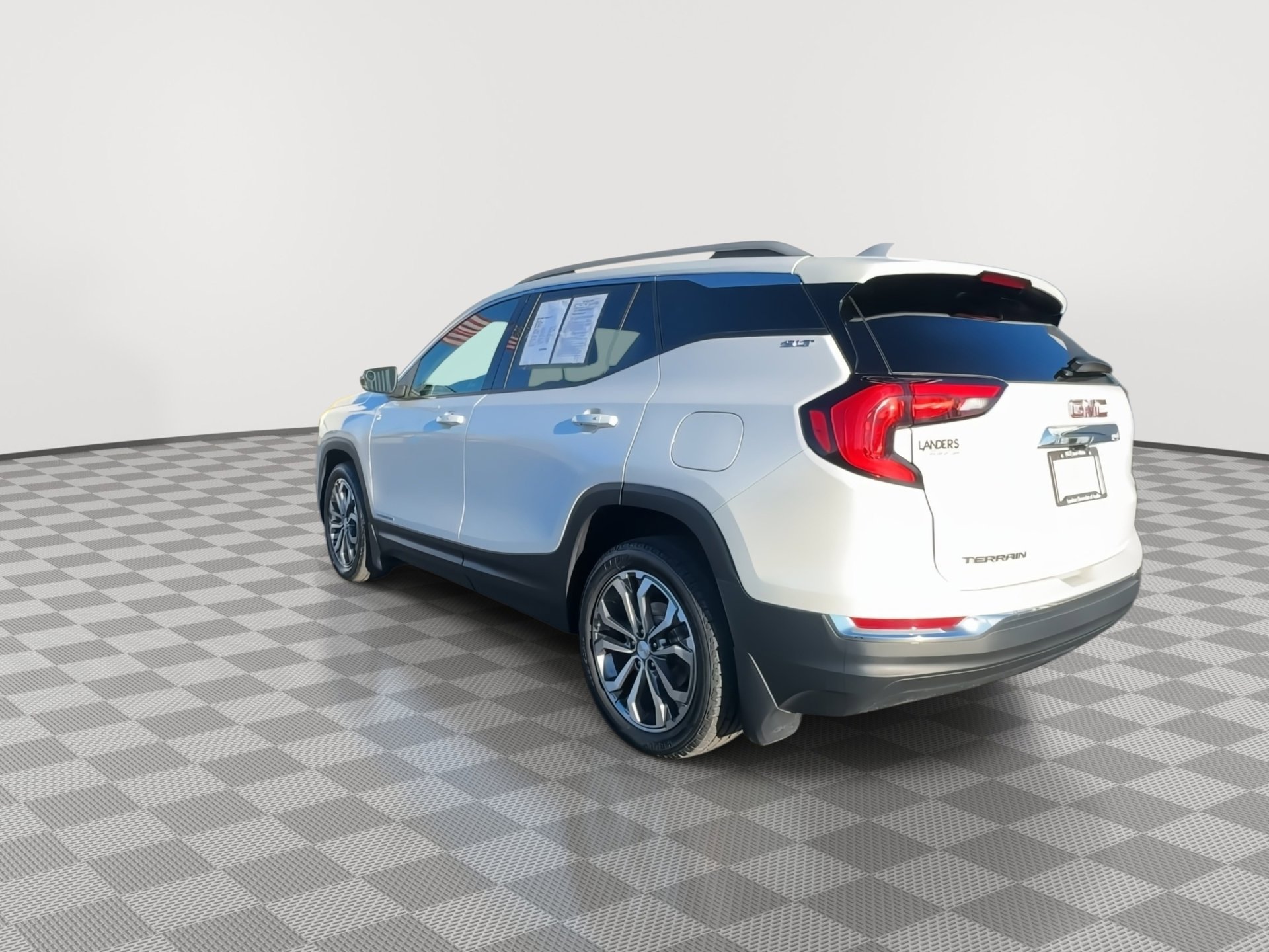 Used 2021 GMC Terrain SLT image 6