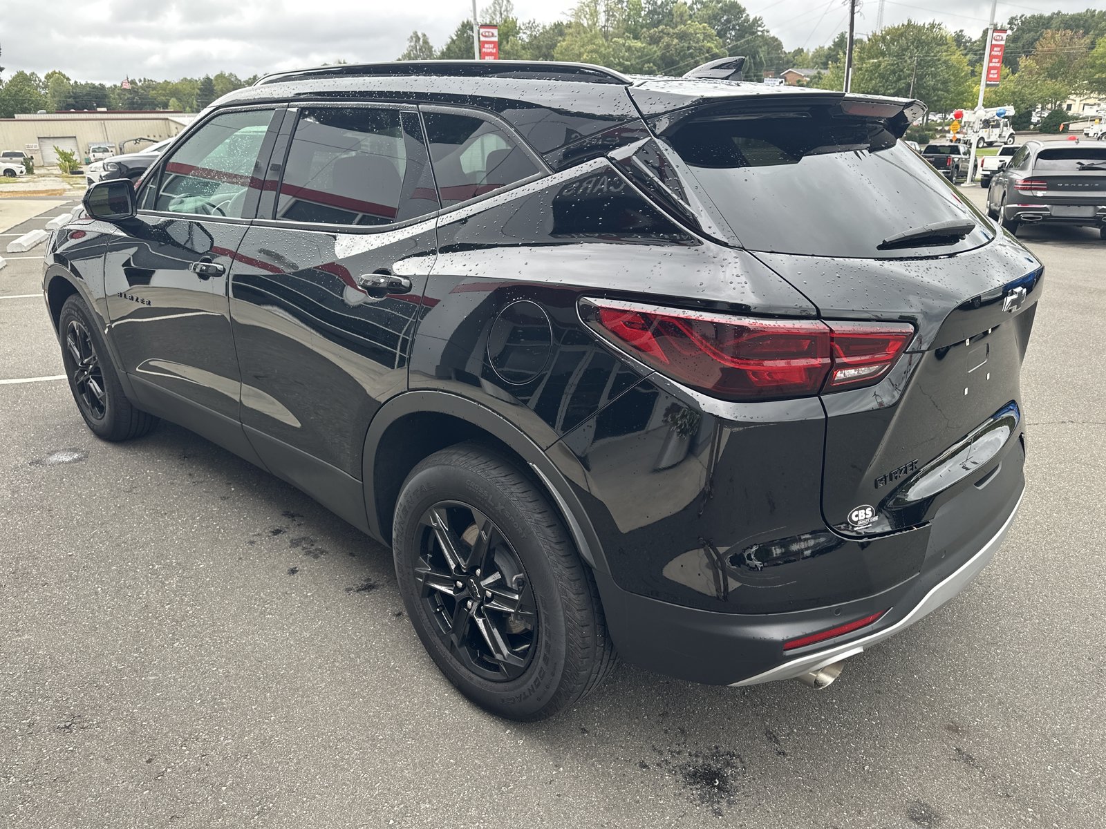 Used 2024 Chevrolet Blazer LT w/ Convenience Package FWD image 6