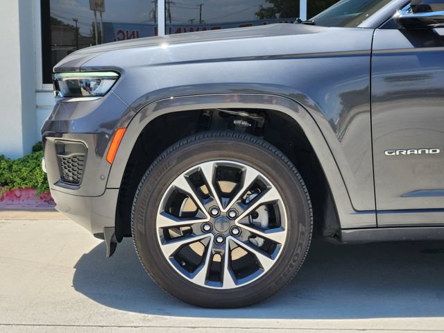 Certified 2021 Jeep Grand Cherokee L Overland w/ Luxury Tech Group IV AWD/4WD image 10
