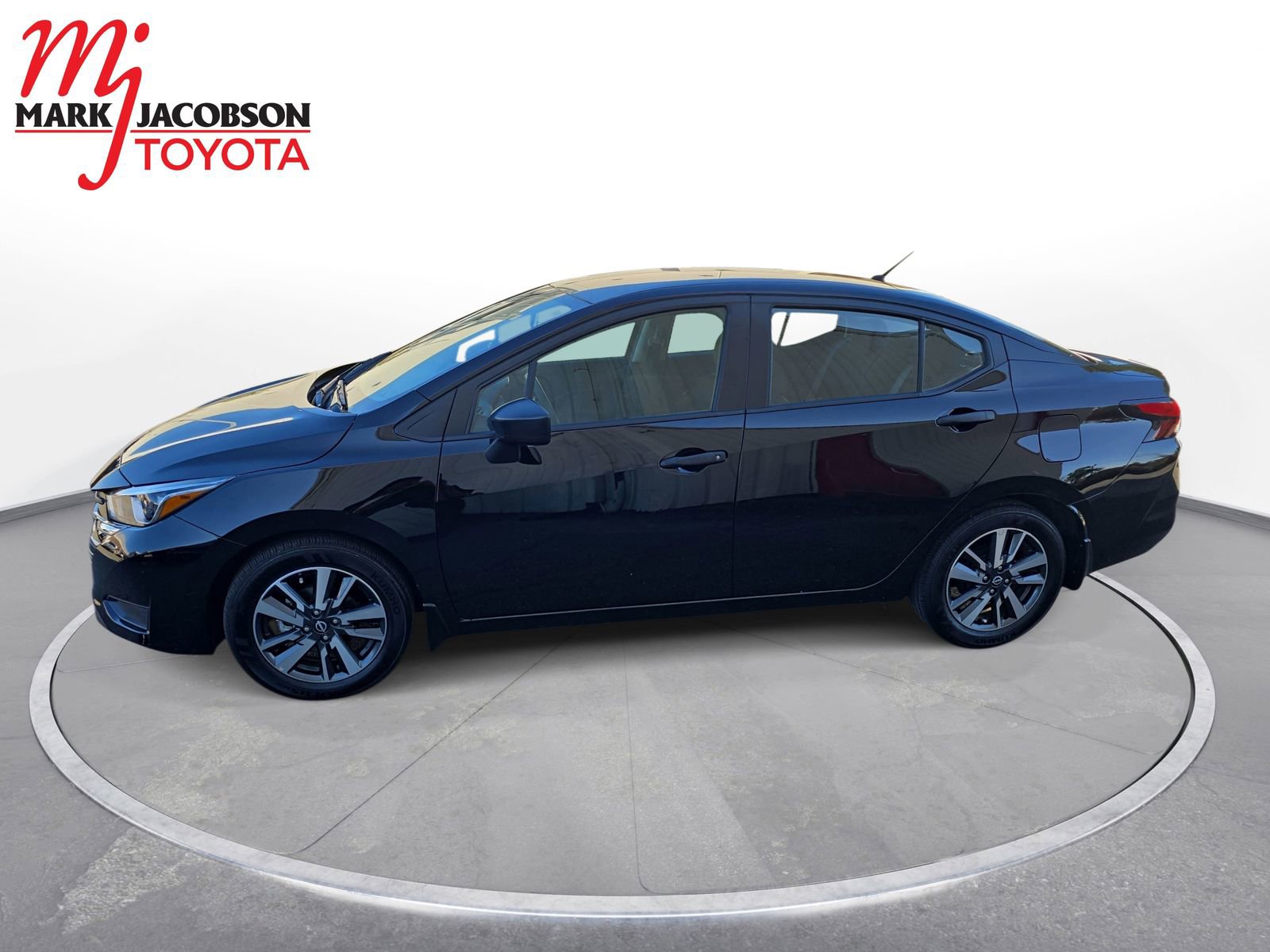 Used 2024 Nissan Versa S w/ S Plus Package image 14