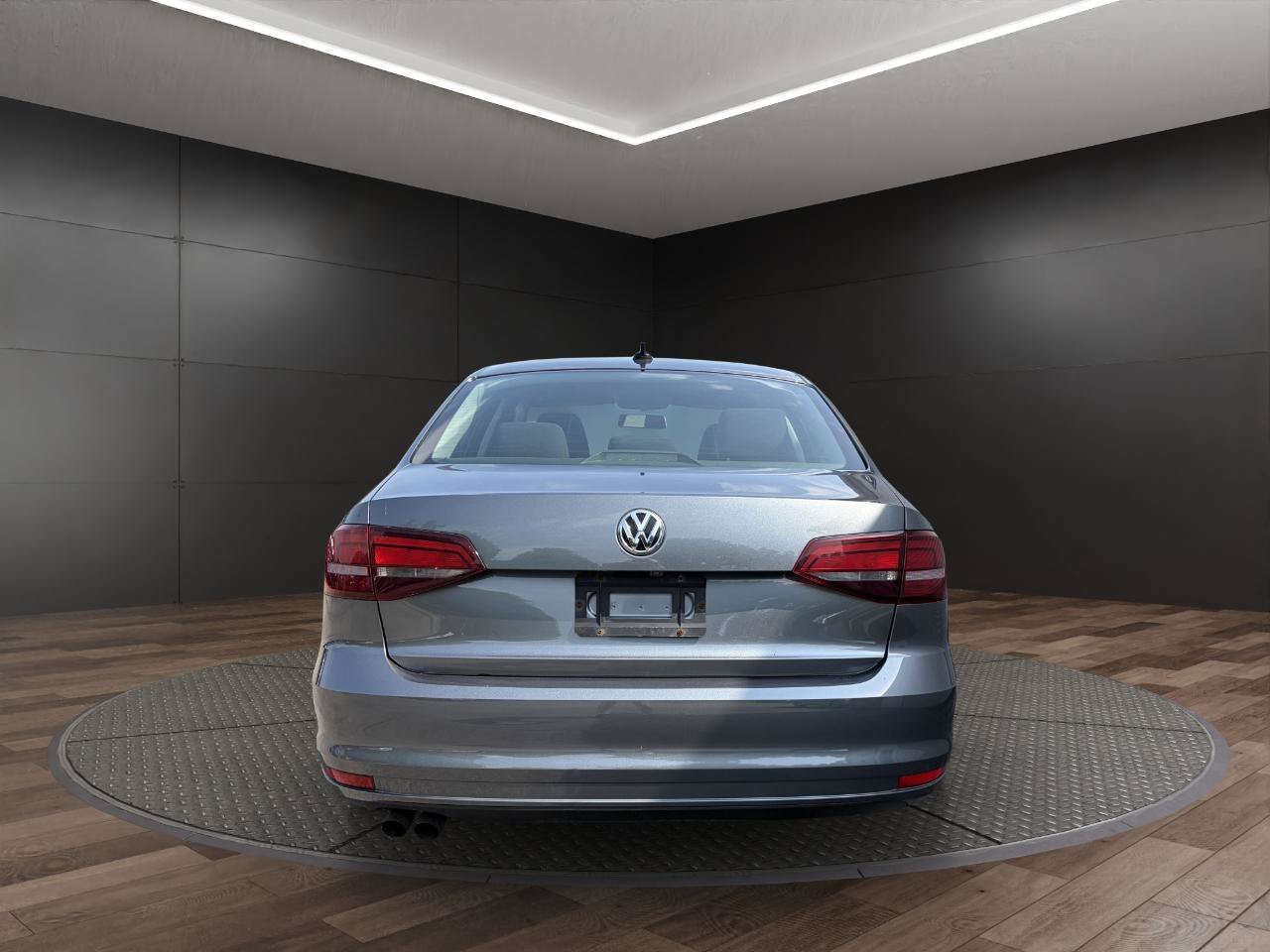 Used 2016 Volkswagen Jetta SE FWD image 7