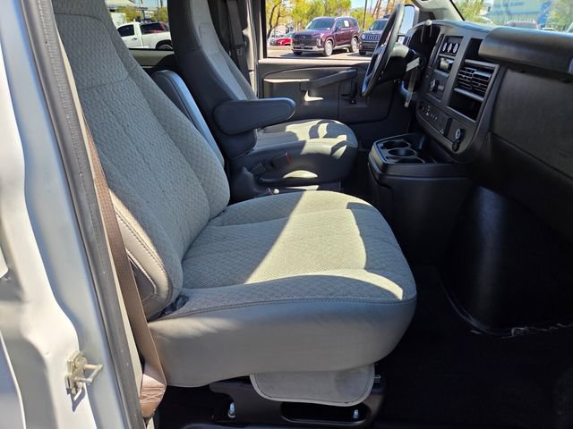 Used 2024 Chevrolet Express 3500 LT w/ LT Preferred Equipment Group RWD image 15