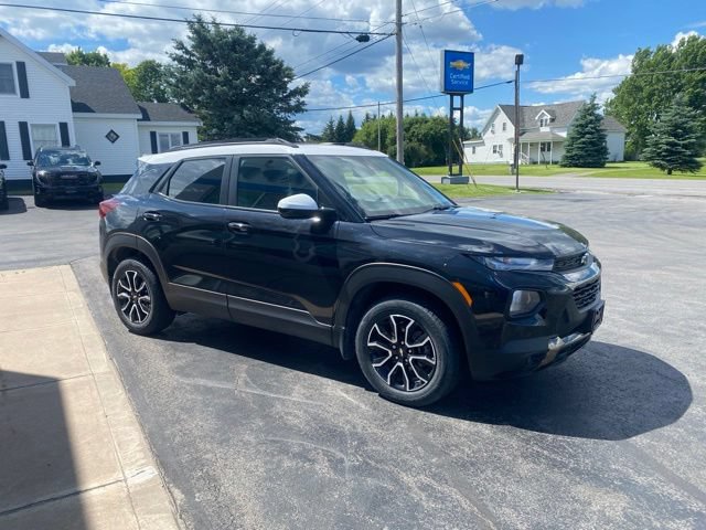 Used 2023 Chevrolet TrailBlazer ACTIV w/ Sun and Liftgate Package AWD/4WD image 5