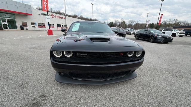 Used 2021 Dodge Challenger R/T Scat Pack w/ Scat Pack Stripe RWD image 8
