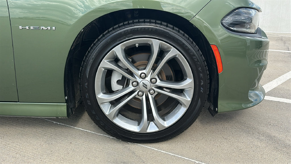 Used 2022 Dodge Charger R/T RWD image 16