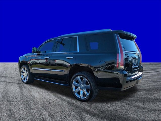 Used 2018 Cadillac Escalade Premium Luxury image 6