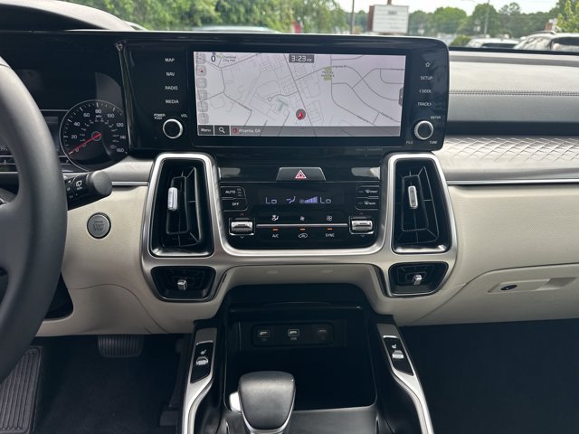 Certified 2022 Kia Sorento S w/ Panoramic Sunroof Package FWD image 33