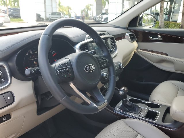Used 2018 Kia Sorento EX FWD image 19