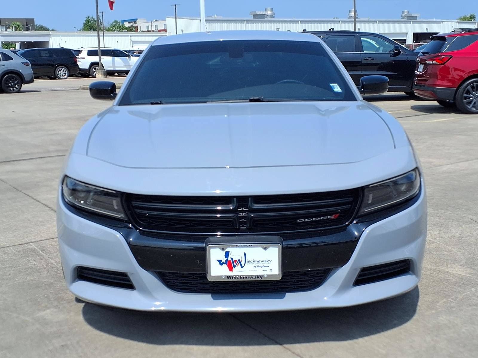 Used 2022 Dodge Charger SXT w/ Blacktop Package RWD image 2
