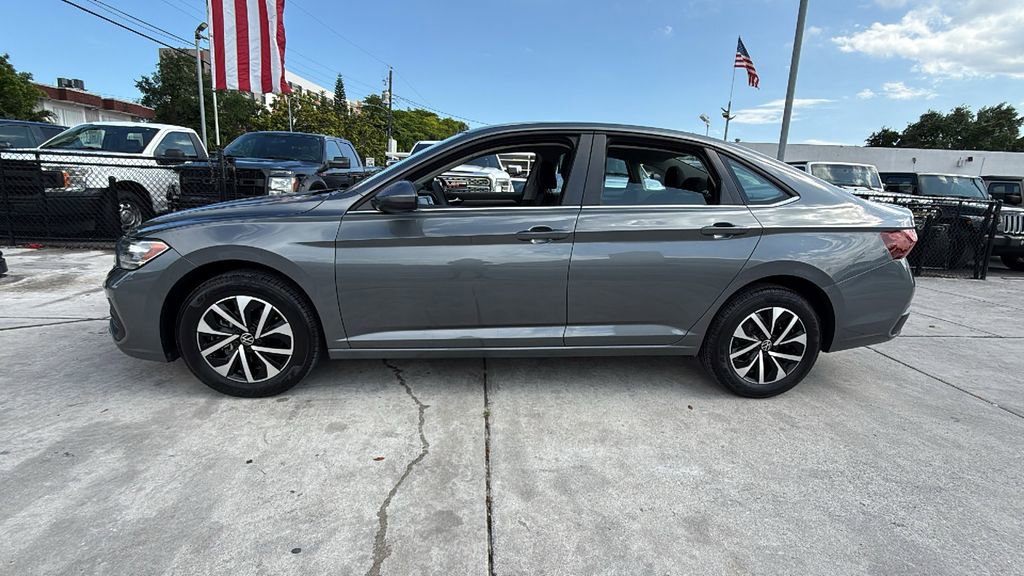 Used 2023 Volkswagen Jetta S FWD image 11