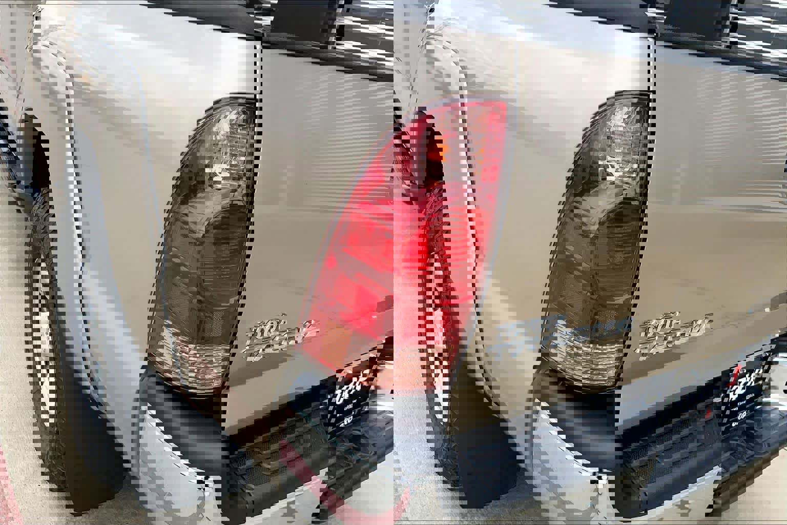 Used 2005 Toyota Tacoma PreRunner image 24