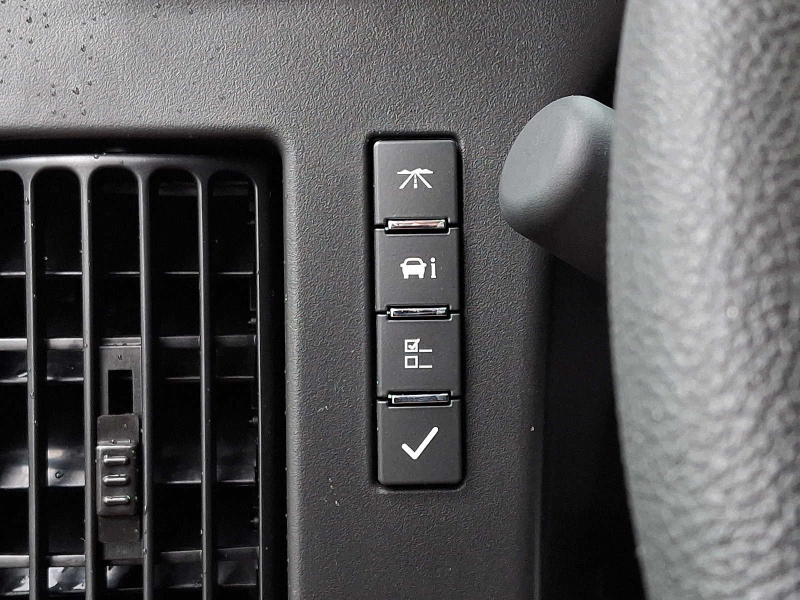 New 2026 Chevrolet Express 3500 w/ Power Convenience Package RWD image 19