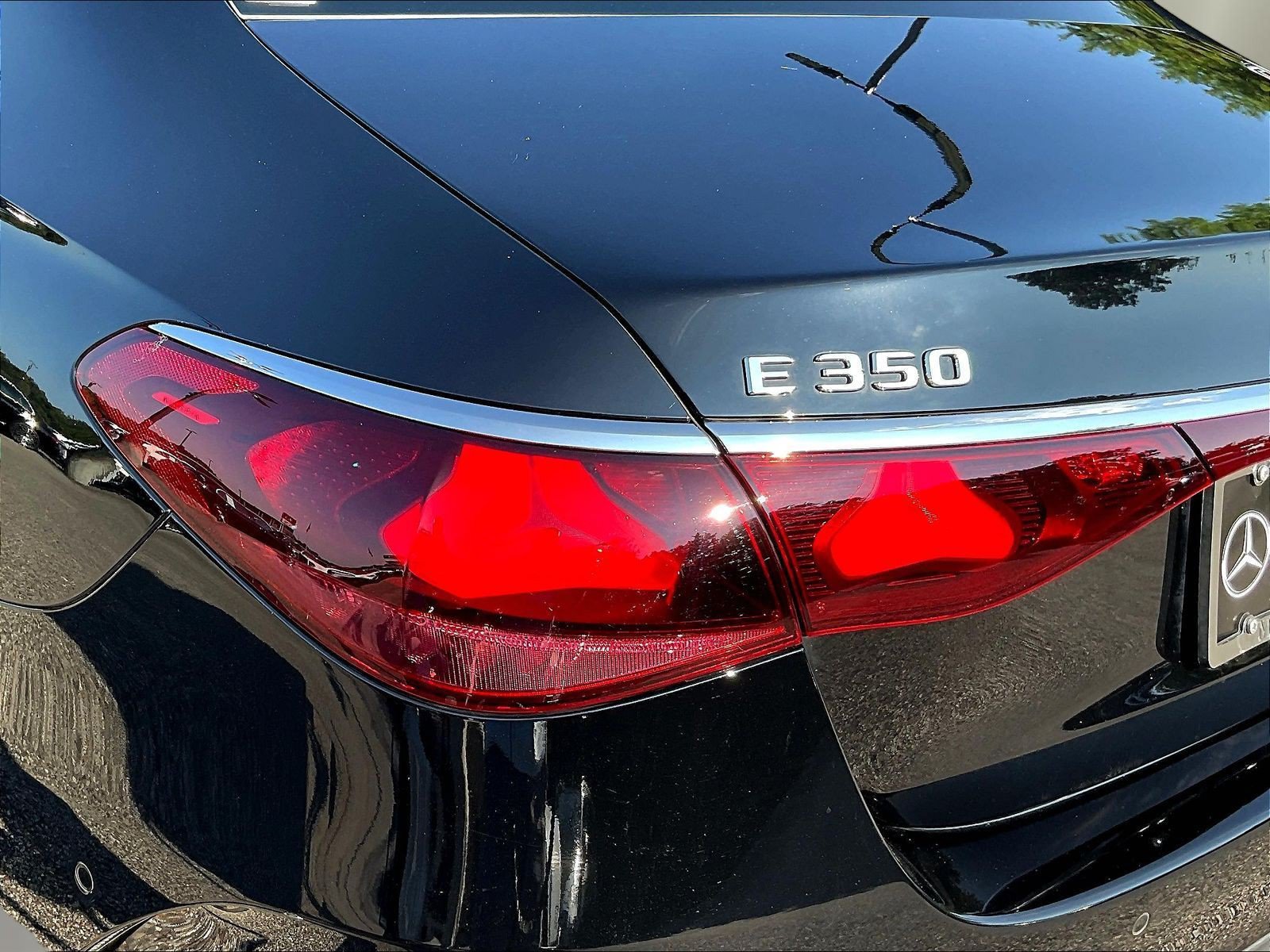 Certified 2024 Mercedes-Benz E 350 4MATIC Sedan image 24