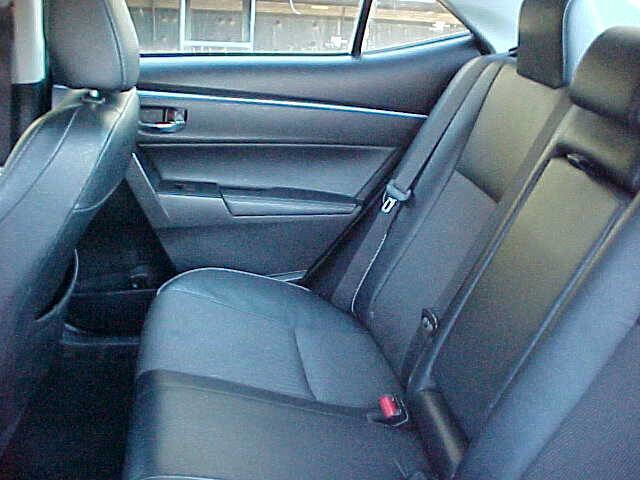 Used 2015 Toyota Corolla S image 9