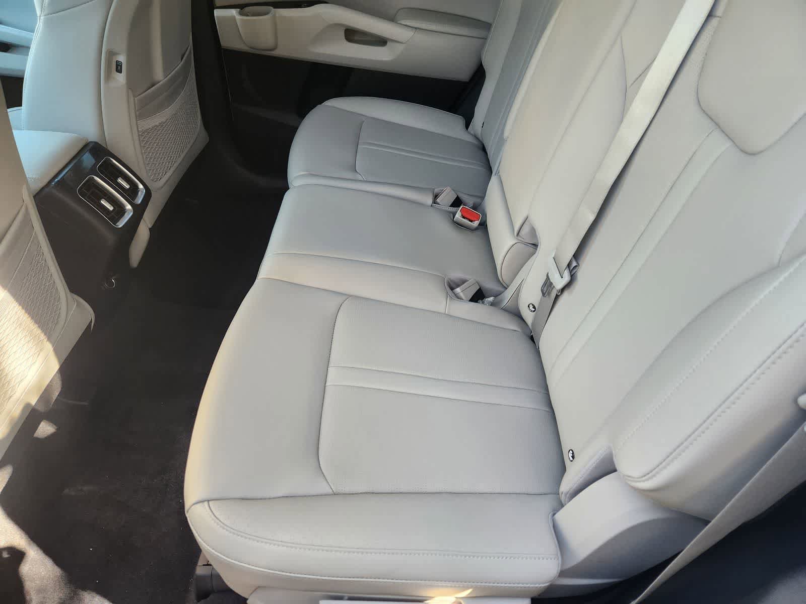 New 2026 Kia Sorento S w/ S Panoramic Sunroof Package FWD image 22