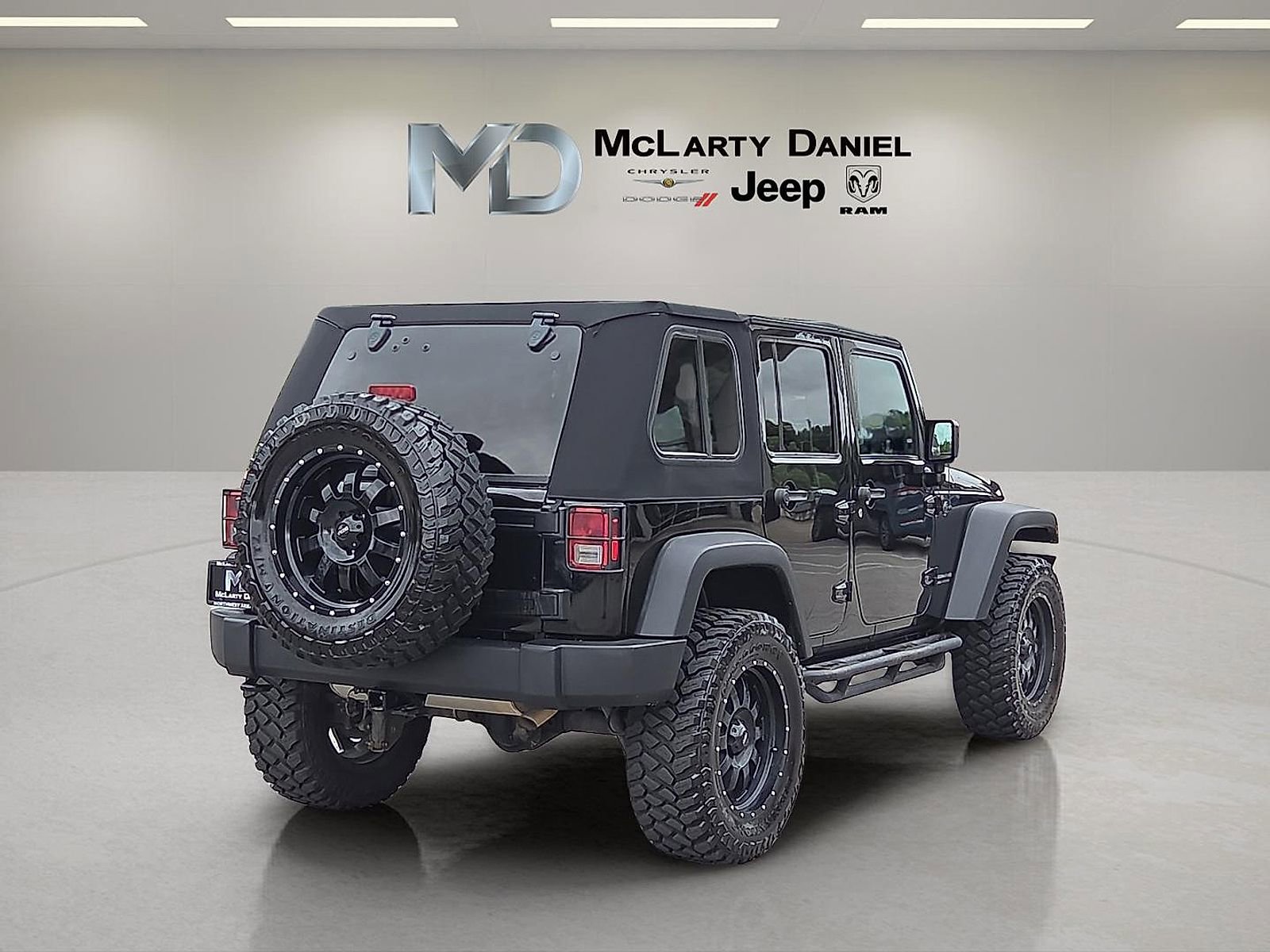 Used 2016 Jeep Wrangler Unlimited Sport w/ Quick Order Package 24S AWD/4WD image 5