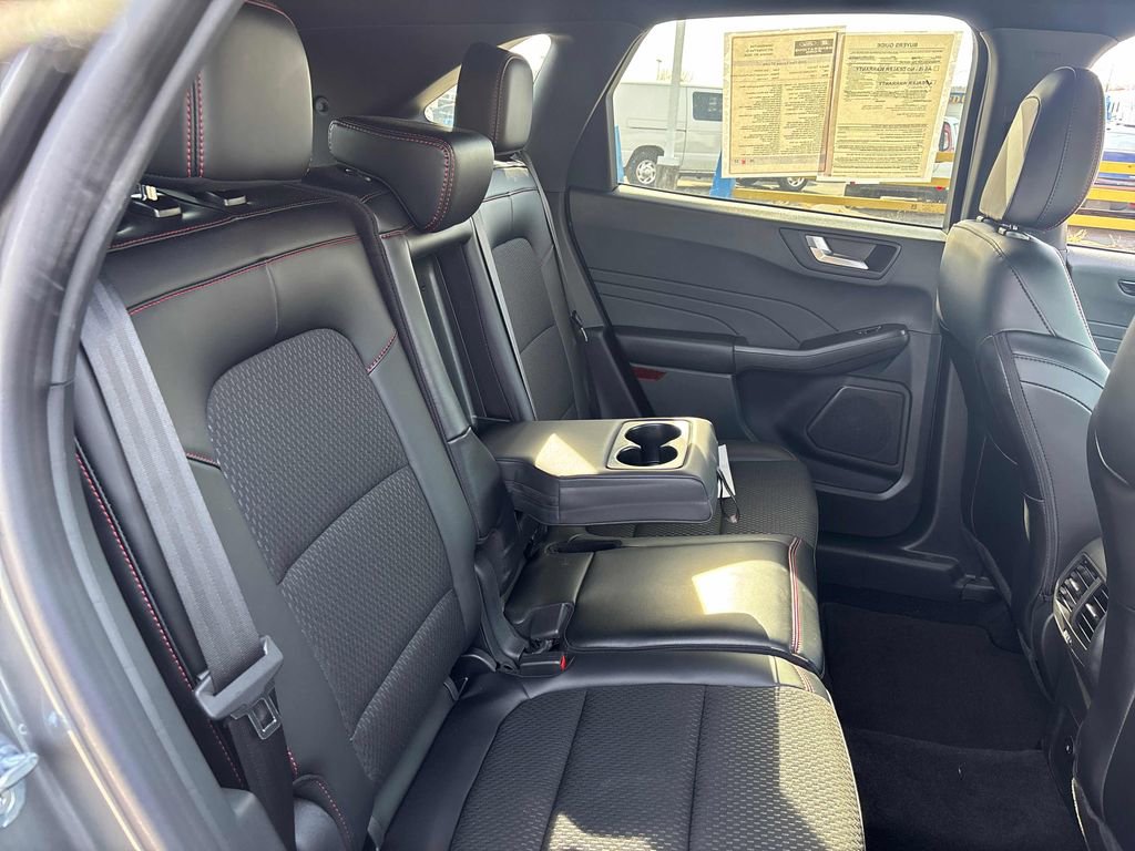 Used 2025 Ford Escape ST-Line w/ Cold Weather Package image 46