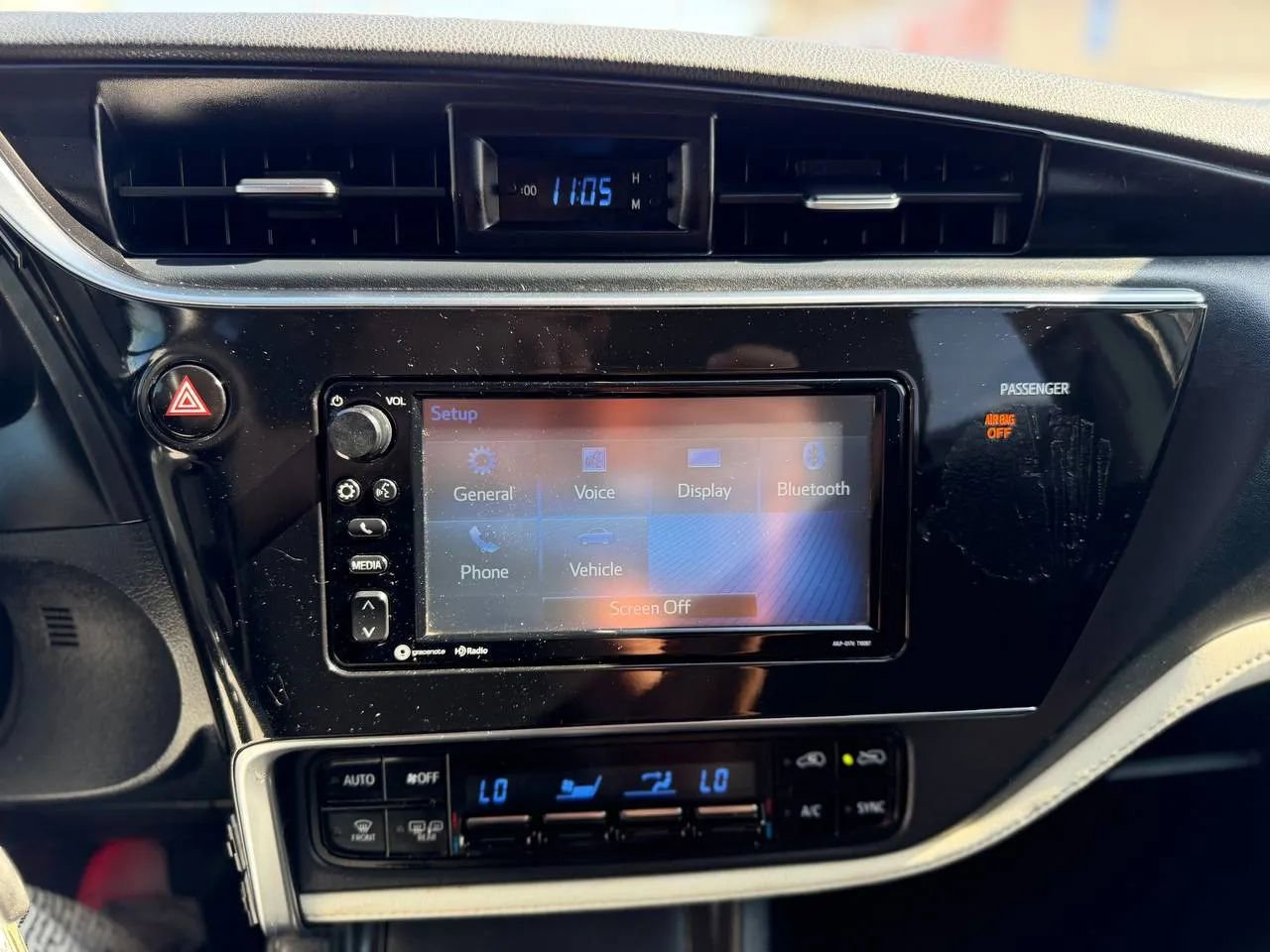 Used 2018 Toyota Corolla iM w/ Carpet Mat Package (TMS) image 36