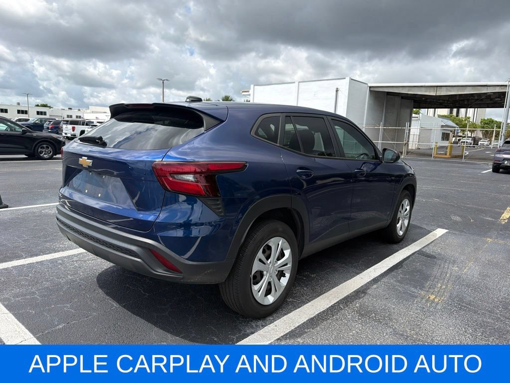 Certified 2024 Chevrolet Trax LS FWD image 7