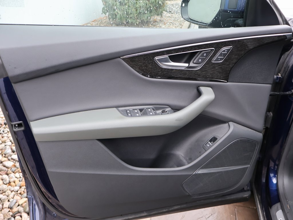 Used 2019 Audi Q8 Prestige image 20