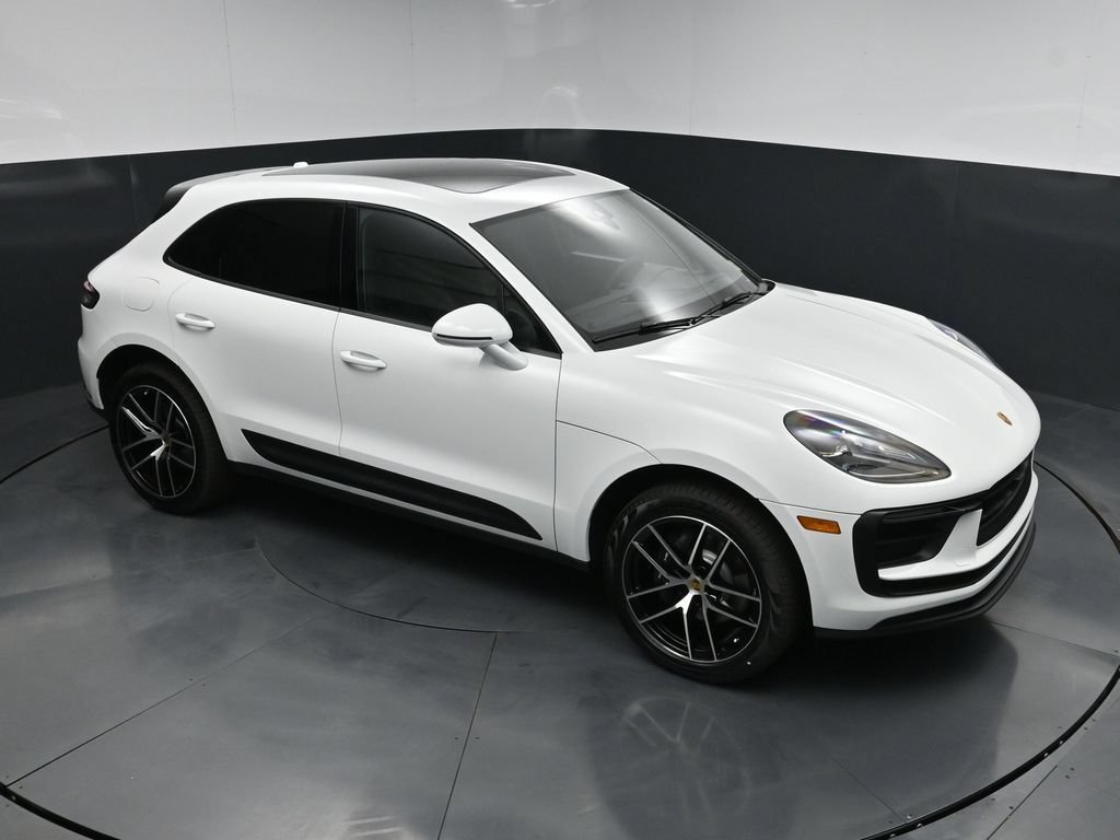 New 2026 Porsche Macan AWD/4WD image 23