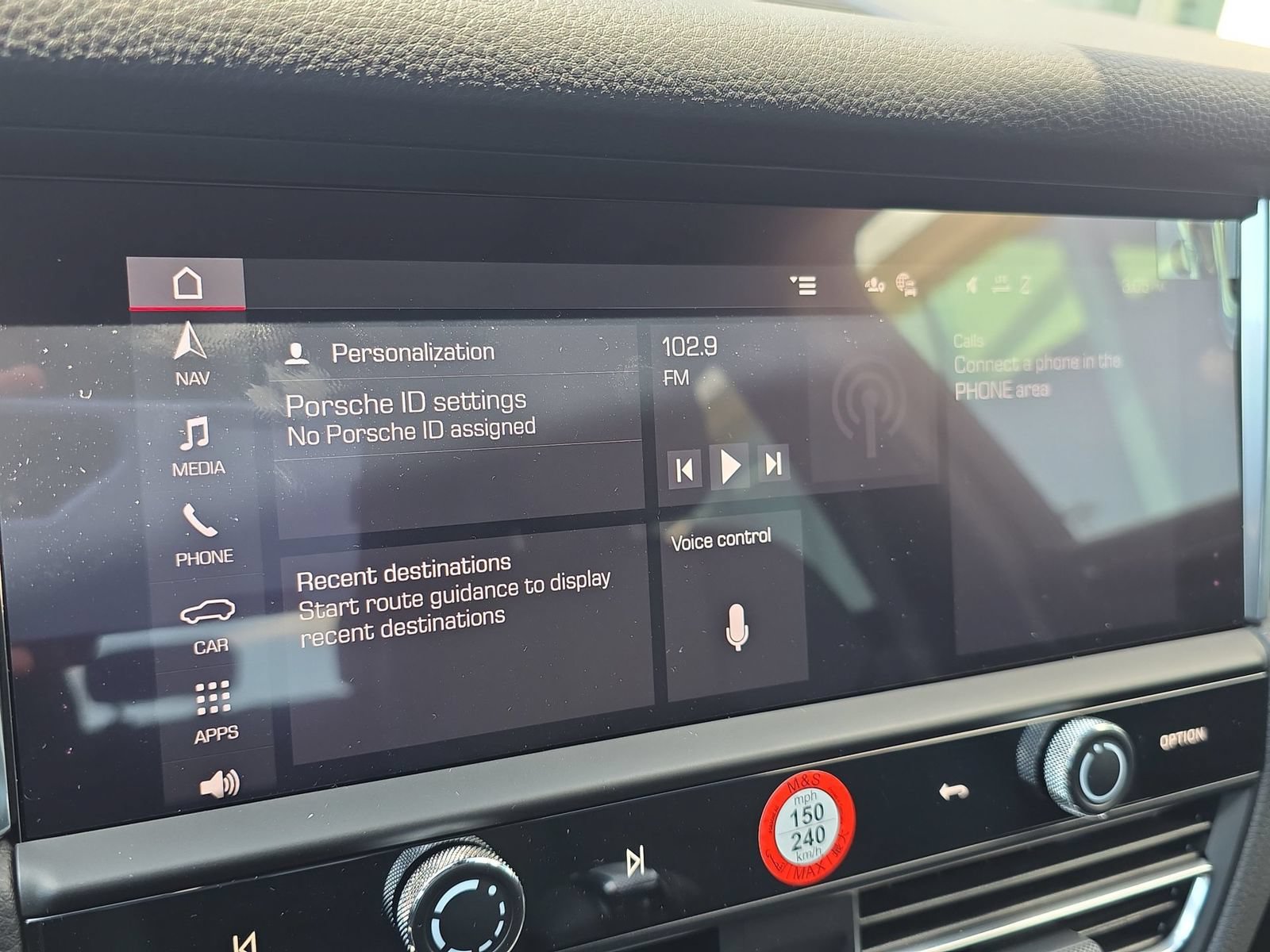 New 2026 Porsche Macan AWD/4WD image 25