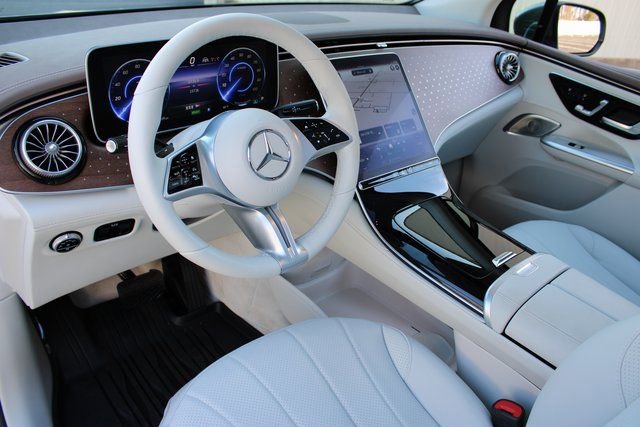 Used 2024 Mercedes-Benz EQE 350+ 4MATIC SUV image 9