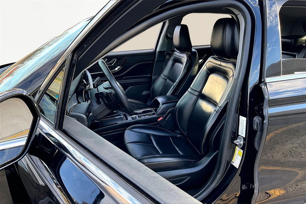 Used 2022 Lincoln Corsair FWD image 25