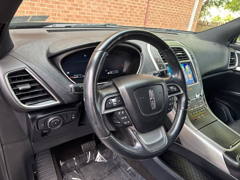 Used 2020 Lincoln Nautilus Premier w/ Equipment Group 101A AWD/4WD image 16