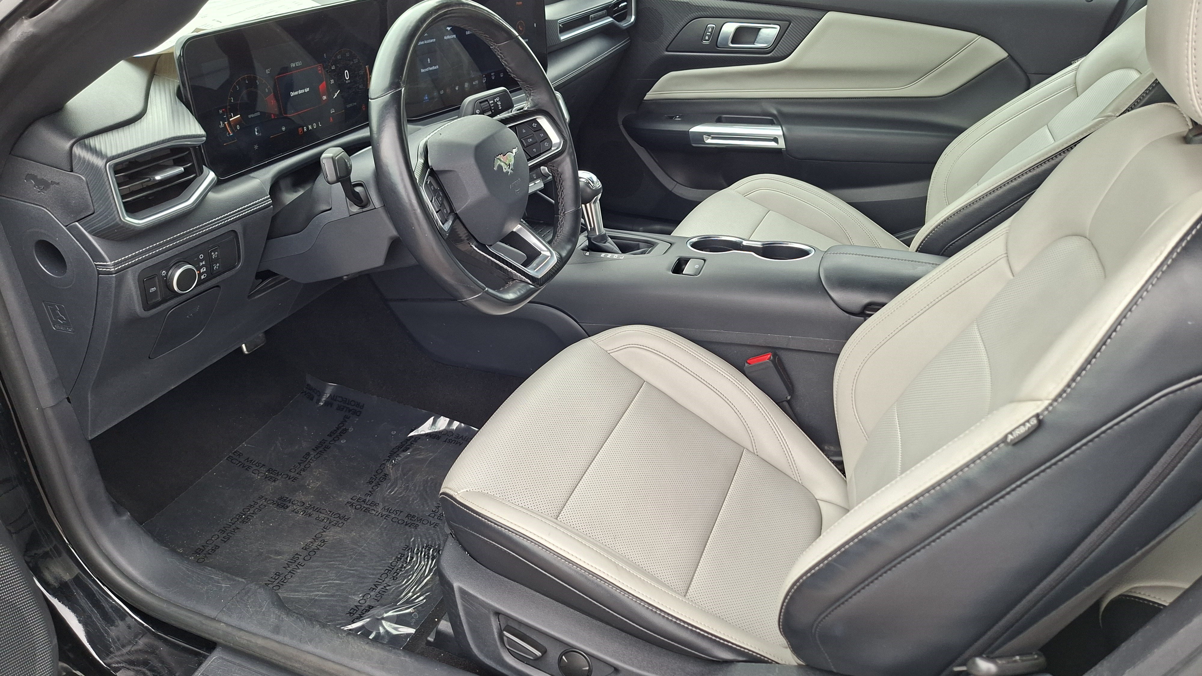 Used 2024 Ford Mustang Premium RWD image 9