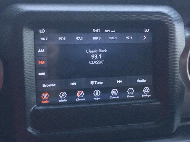 Used 2021 Jeep Wrangler Unlimited Sport image 19