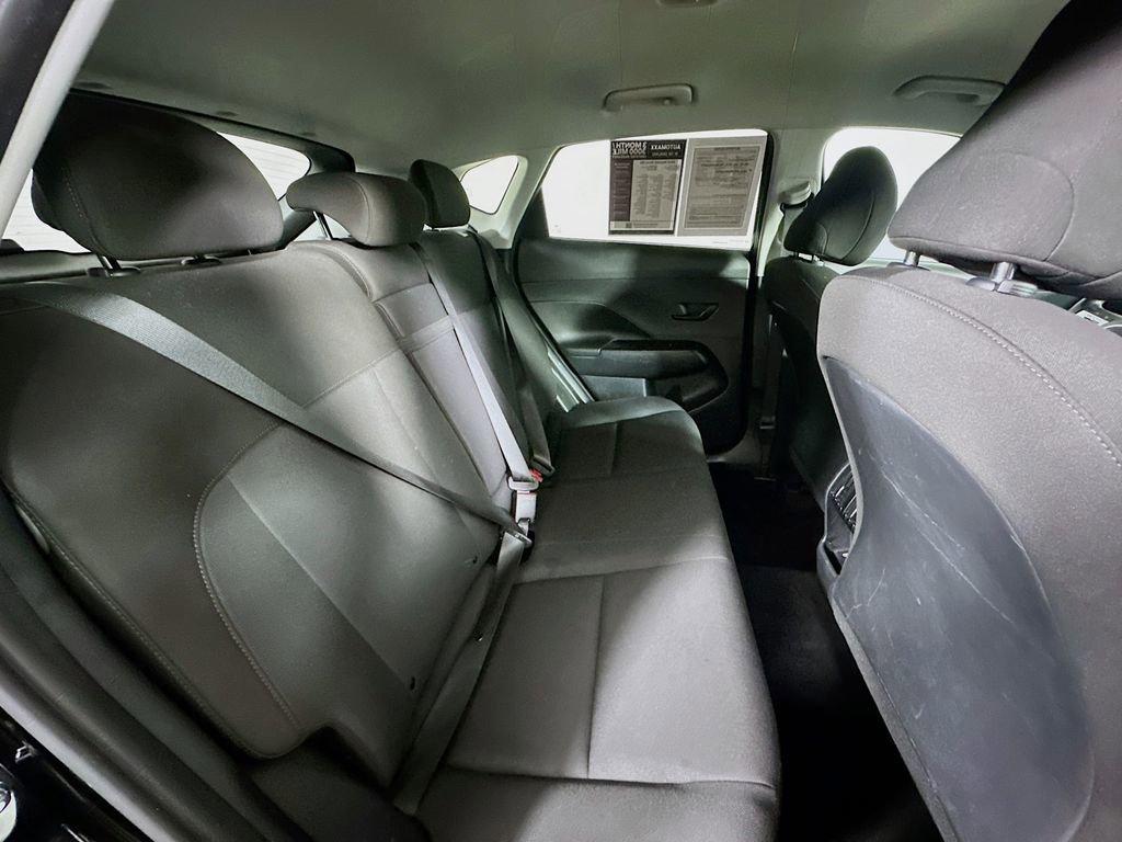 Used 2024 Hyundai Kona SEL FWD image 11
