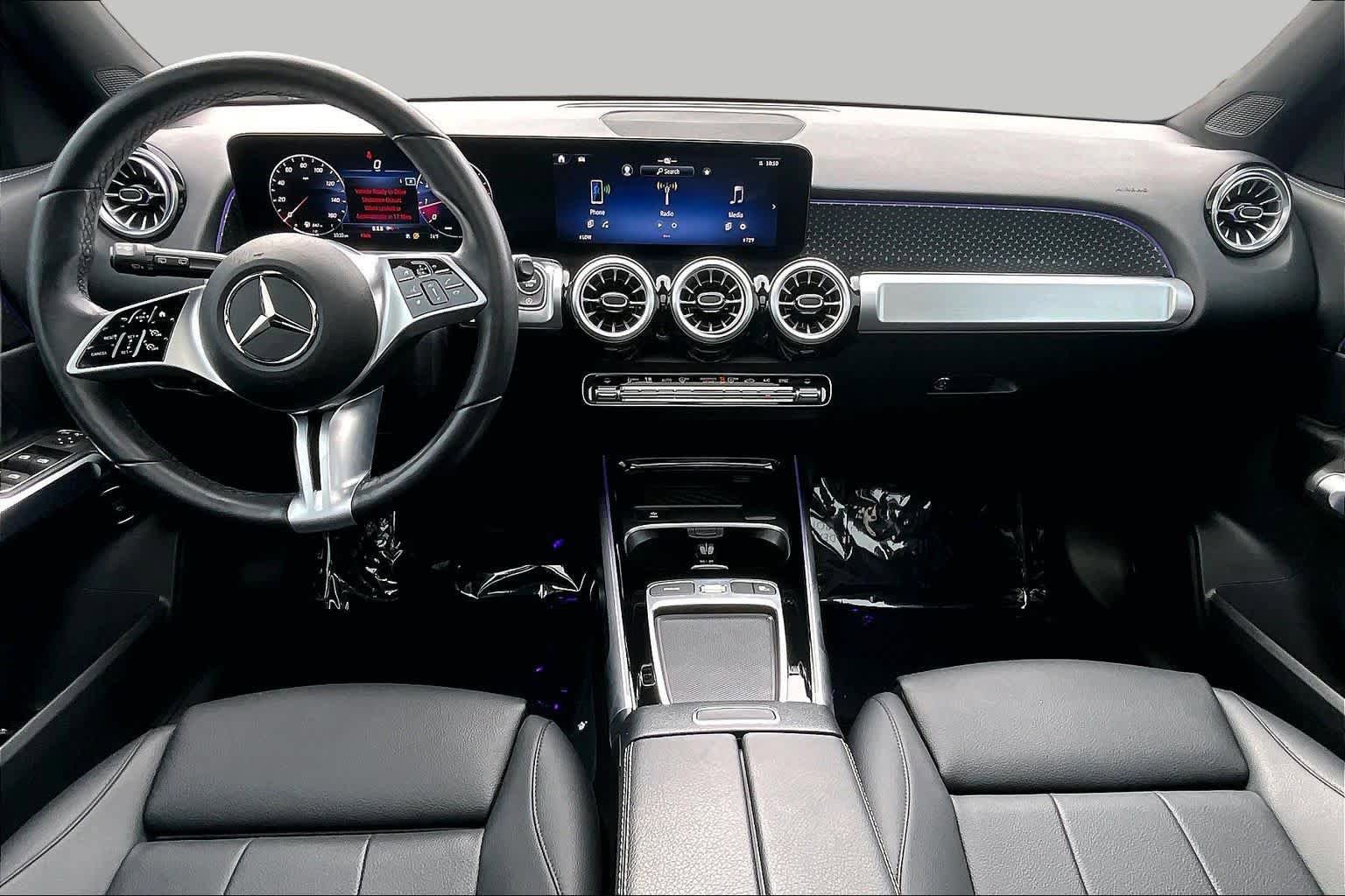Used 2025 Mercedes-Benz GLB 250 image 15