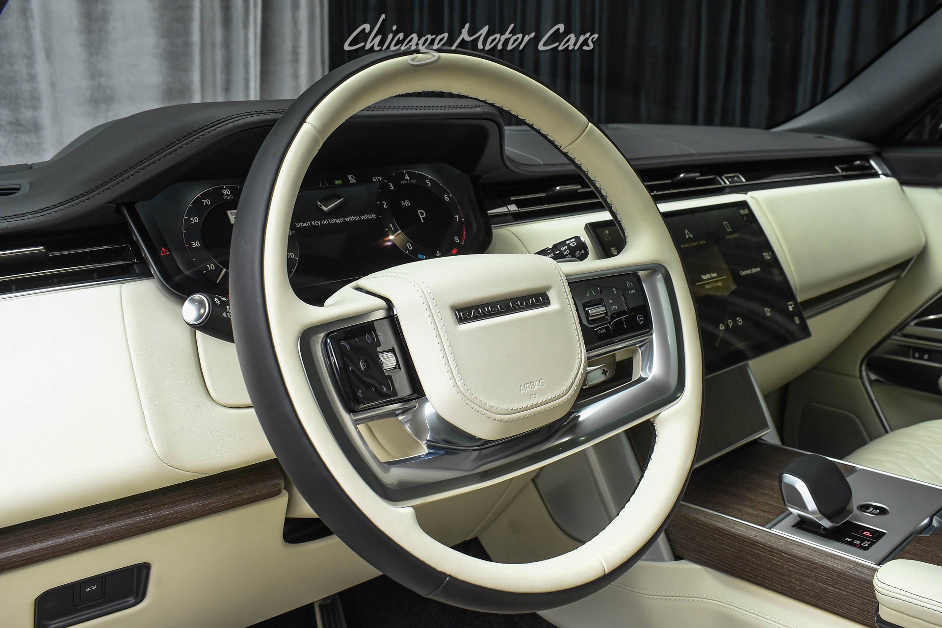 Used 2026 Land Rover Range Rover Long Wheelbase SE AWD/4WD image 9