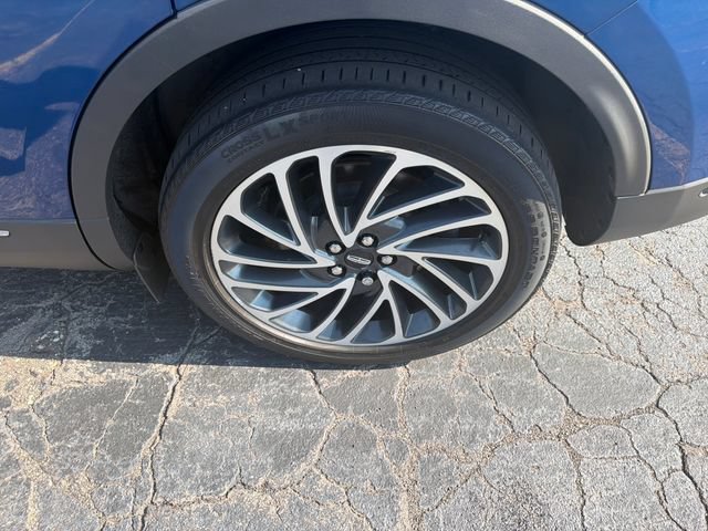 Certified 2020 Lincoln Nautilus Reserve AWD/4WD image 32