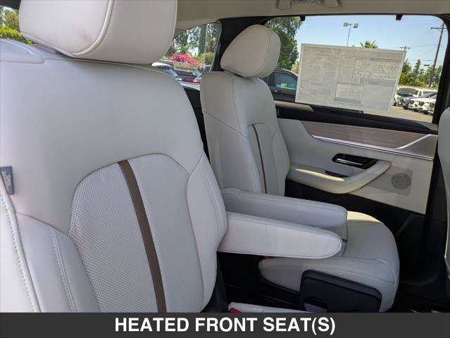 New 2025 MAZDA CX-90 Plug-In Hybrid w/ Premium Plus image 13