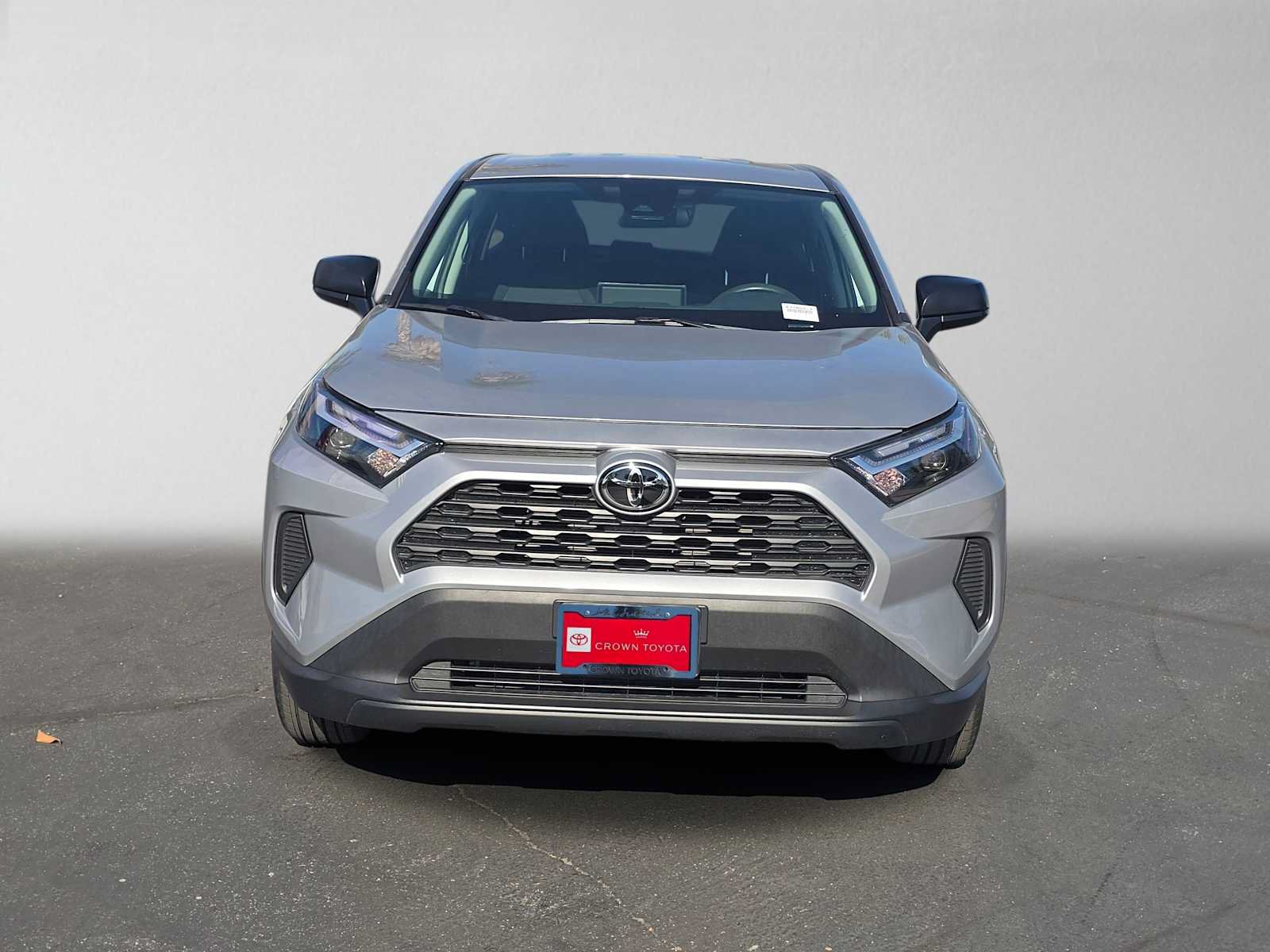 Used 2025 Toyota RAV4 LE FWD image 8