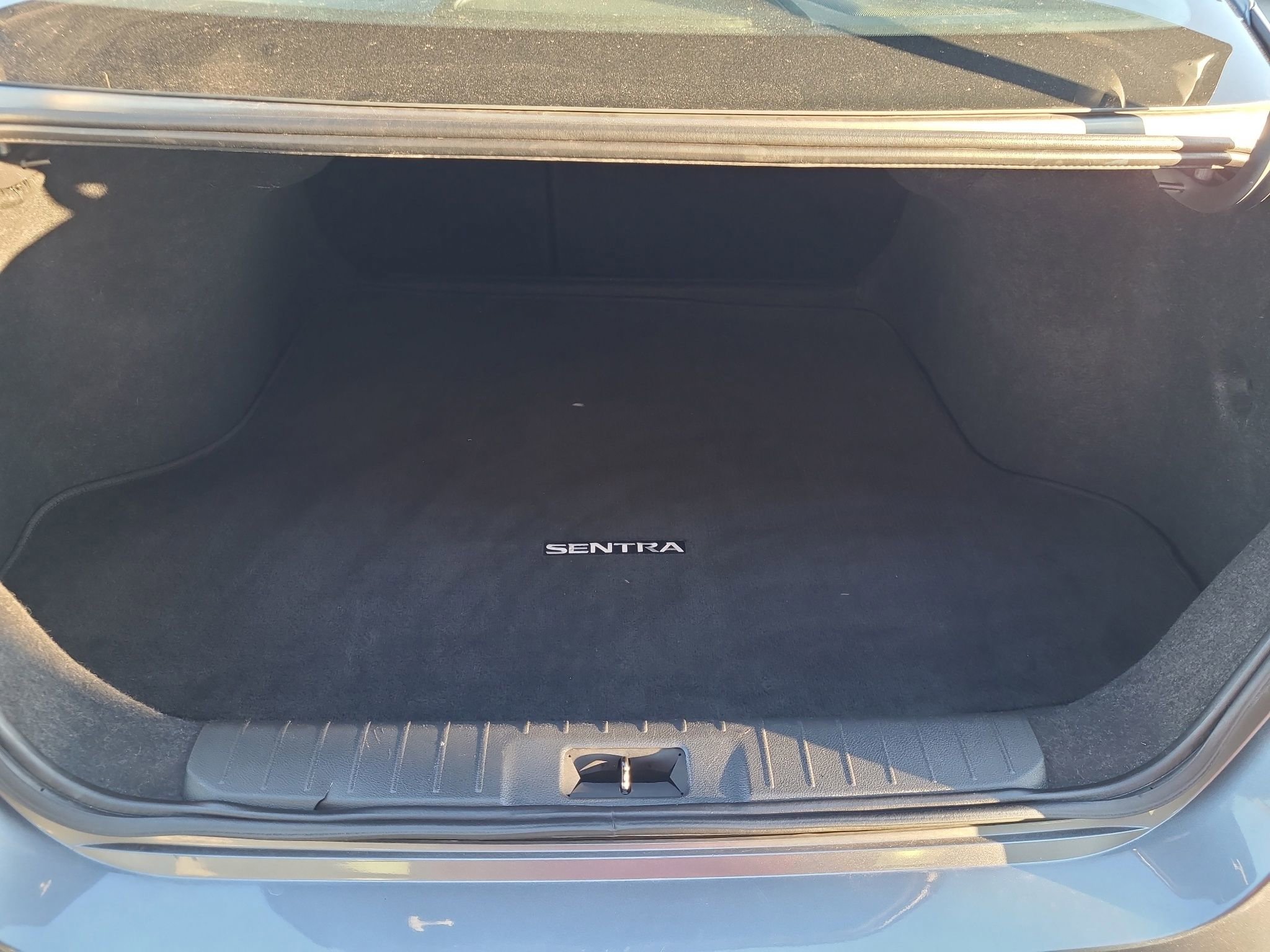 Used 2024 Nissan Sentra SV image 27