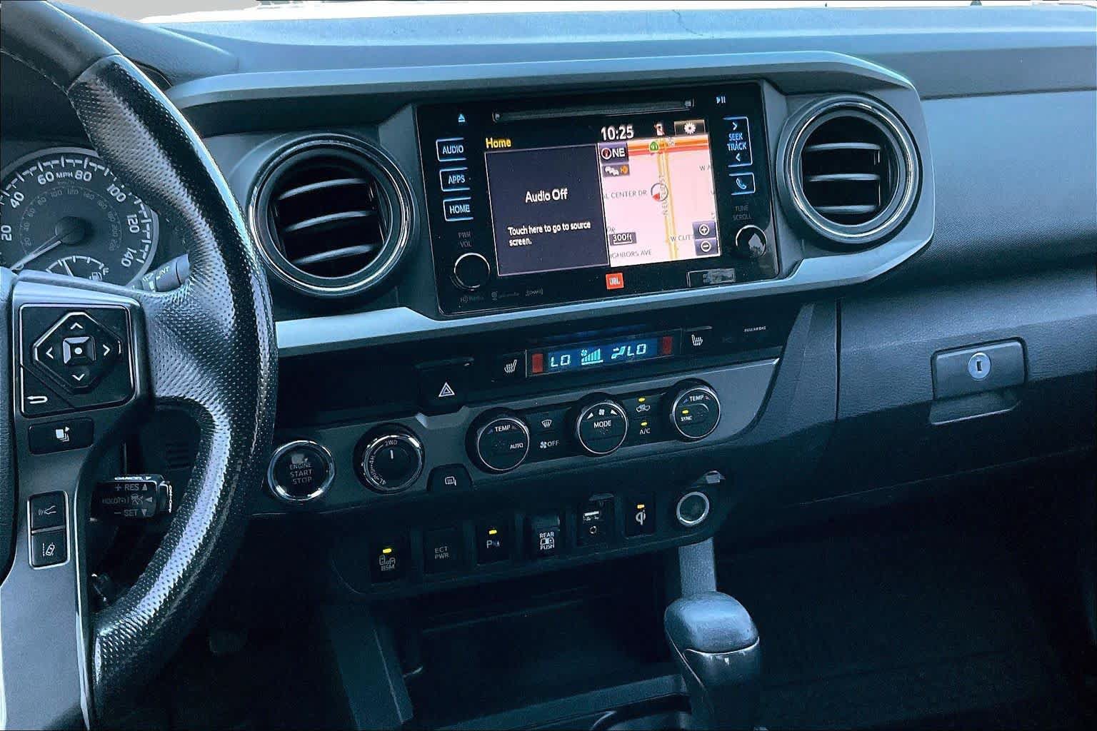 Used 2019 Toyota Tacoma TRD Off-Road AWD/4WD image 5