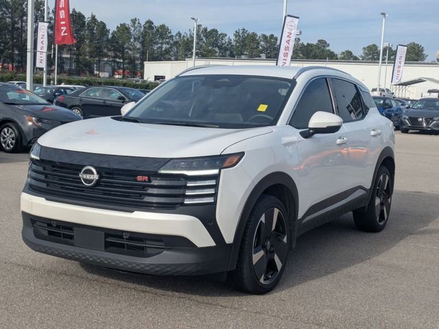 Used 2025 Nissan Kicks SR image 7